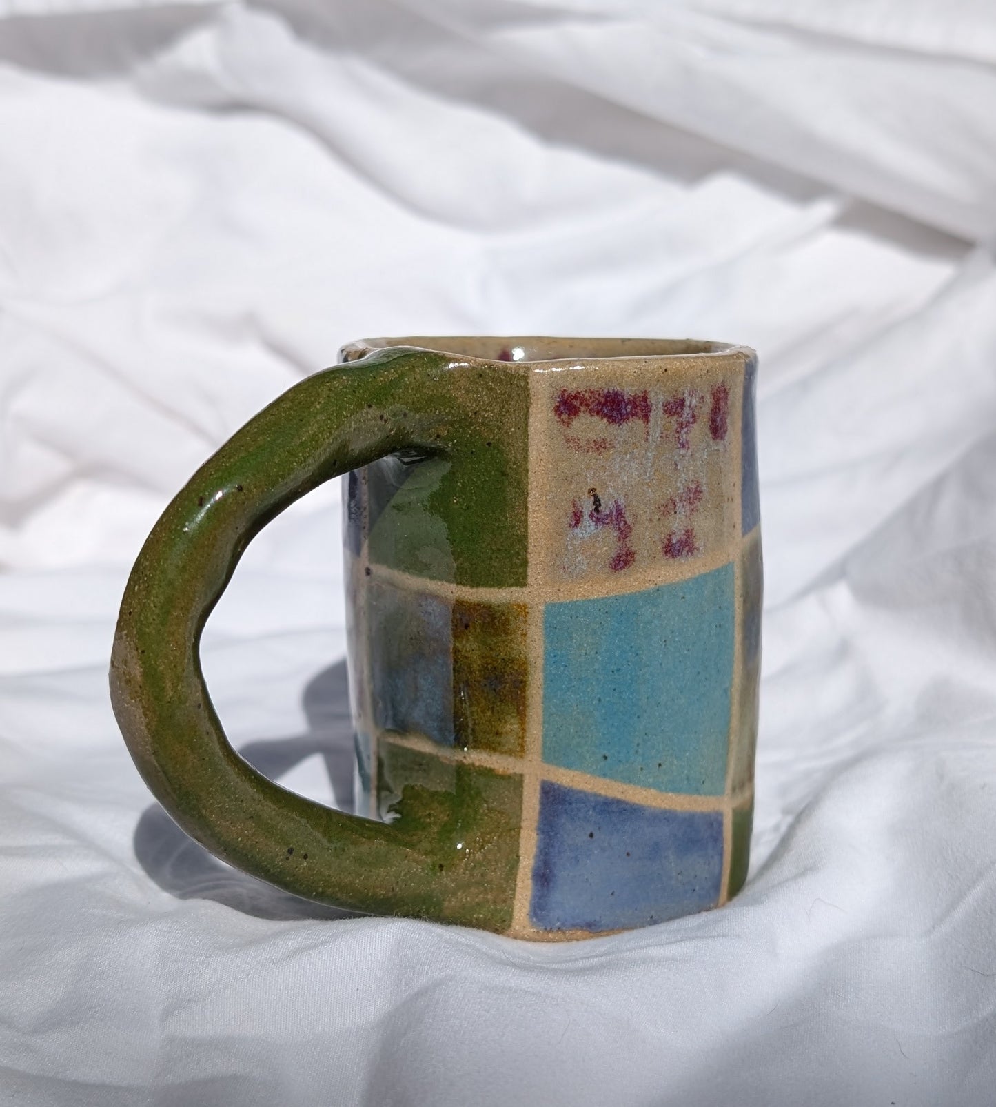 earth checkered mug