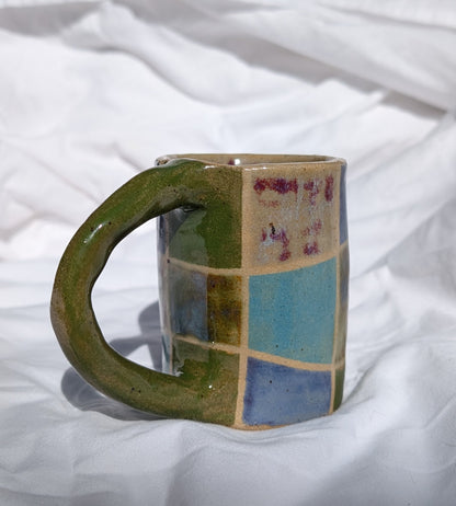 earth checkered mug
