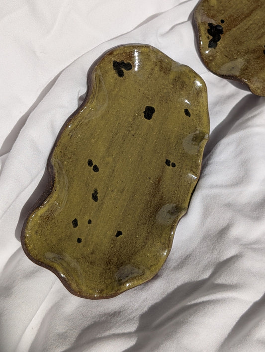 banana slug trinket tray